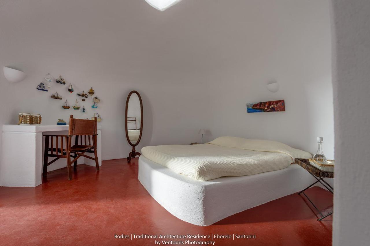 Rodies Traditional House Emporio  Екстериор снимка