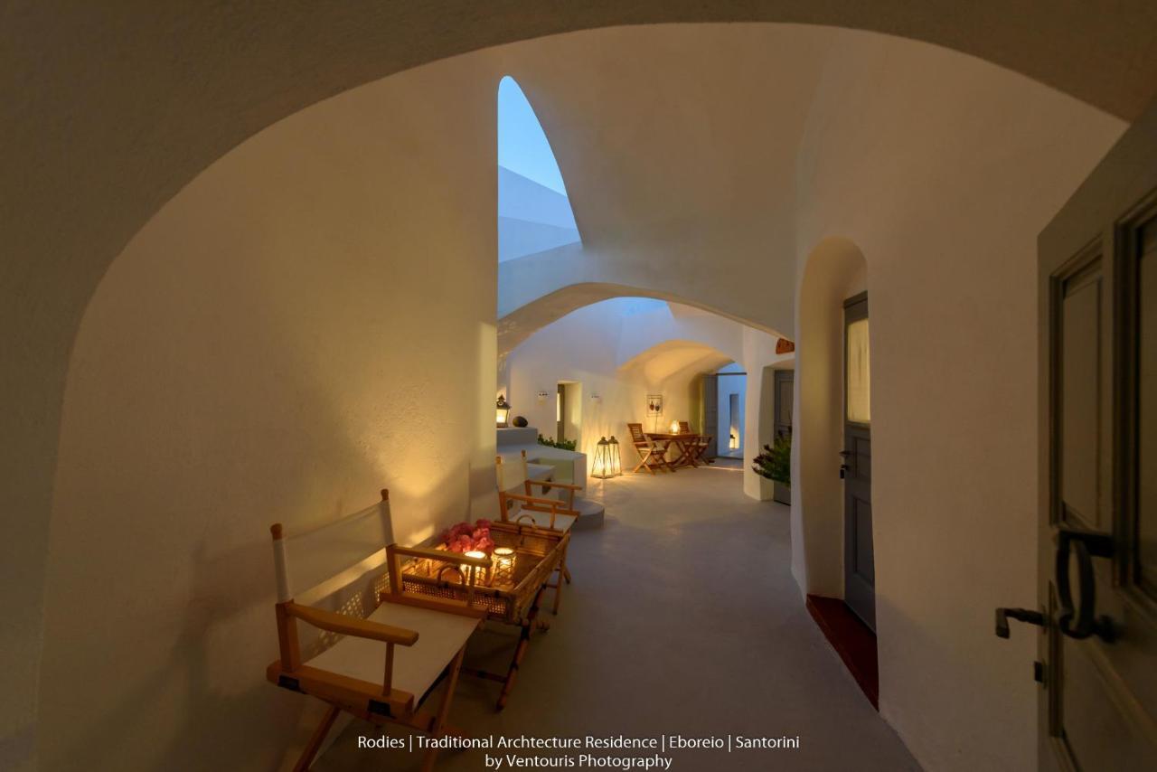 Rodies Traditional House Emporio  Екстериор снимка
