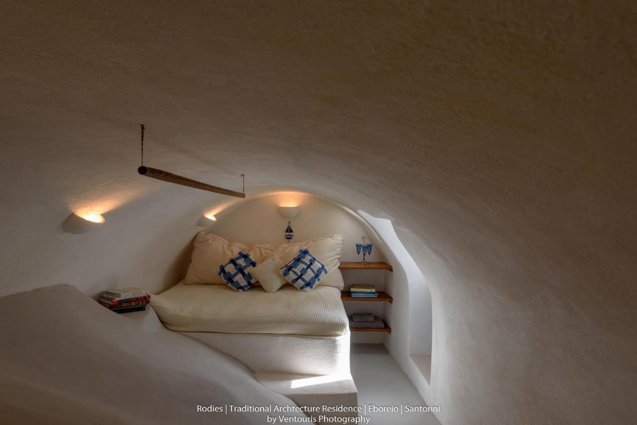Rodies Traditional House Emporio  Екстериор снимка